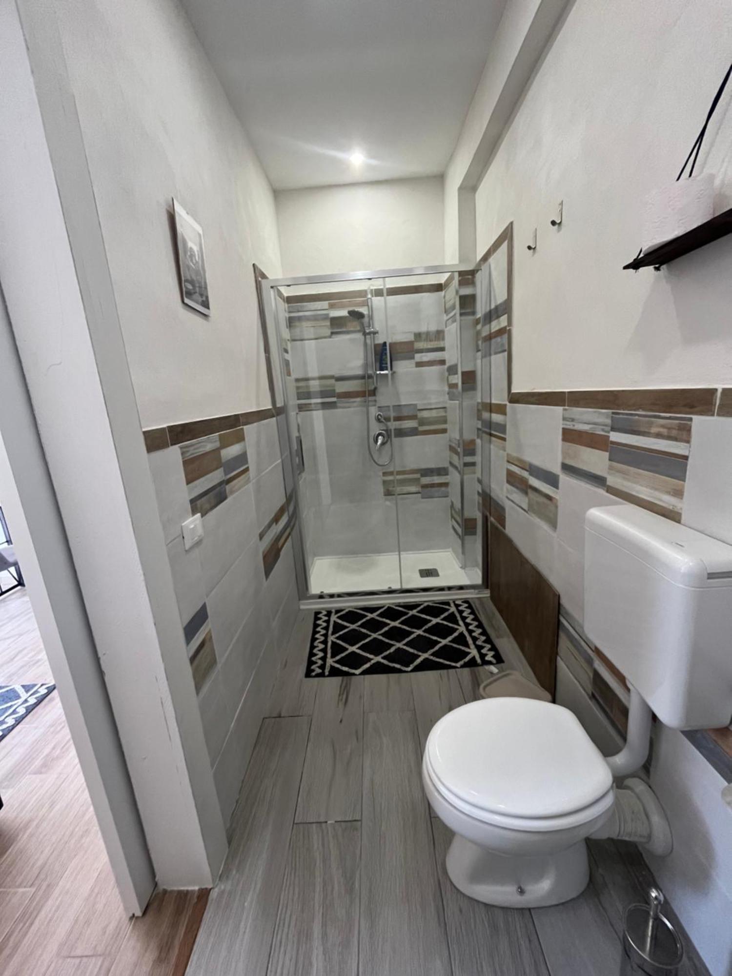 Il Casello Country House Parcheggio Gratuito شاكا المظهر الخارجي الصورة